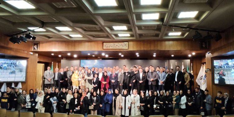 احسان فغانی در یازدهمین جشنواره رمز موفقیت به ایراد سخنرانی پرداخت