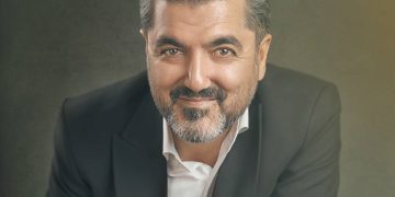 آیا دکتر علی شاه حسینی بر منصب سخنگوی دولت می نشنید؟