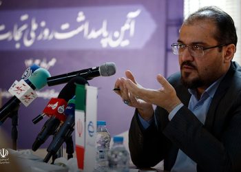 هوش مصنوعی،  موتور محرکه تحول در تجارت  الکترونیک