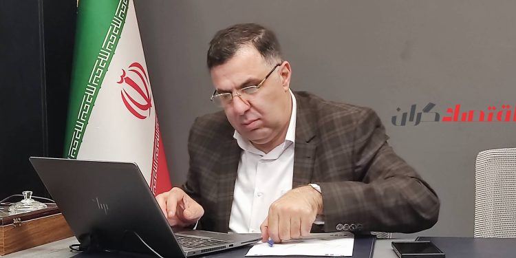 نقش نظام چند نرخی ارز در اقتصاد ایران