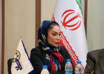 بنیانگذار اولین بیزینس کلاب رسمی ایران از مردم خسارت دیده جنگ، حمایت مادی و معنوی می کند