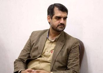 سکوت نهاد ناظر مجلس در برابر سخنان جنجالی نماینده قم درباره جنگ